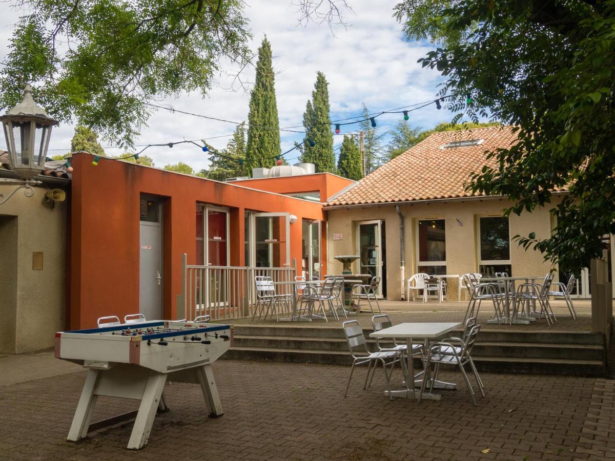 Auberge De Jeunesse Hi Nîmes Dış mekan fotoğraf